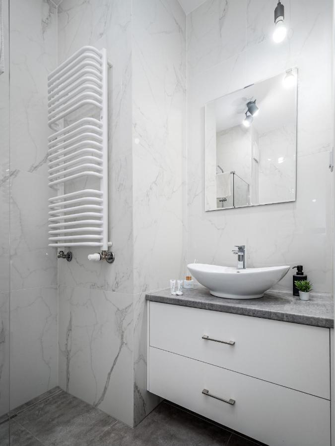 Apartament Ks Warszawa Business Prymasa Appartement Buitenkant foto